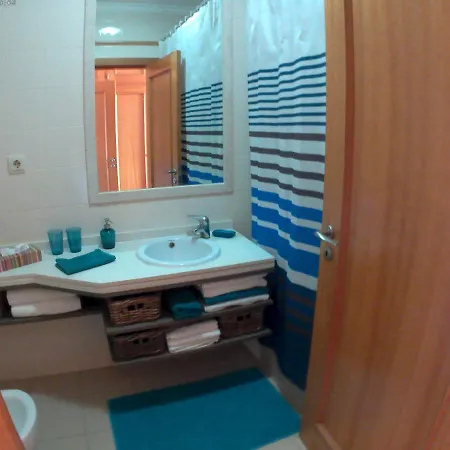 Apartment With Sea View - Ricky'S House