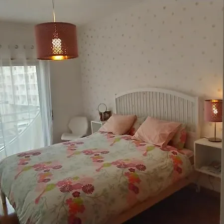 Apartment With Sea View - Ricky'S House 아우카비데시