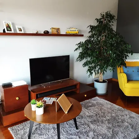 Apartment With Sea View - Ricky'S House 아파트 *