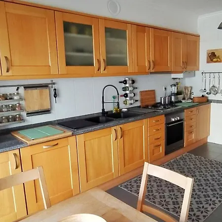 Apartment With Sea View - Ricky'S House 아우카비데시