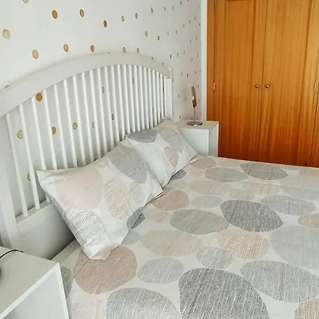 Apartment With Sea View - Ricky'S House 아파트 *
